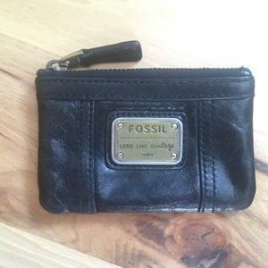 EUC Fossil Black Leather Card Case